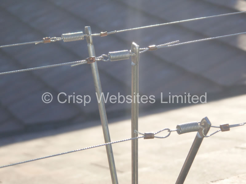 Gull Wire Triangular Ridge Bracket 180mm